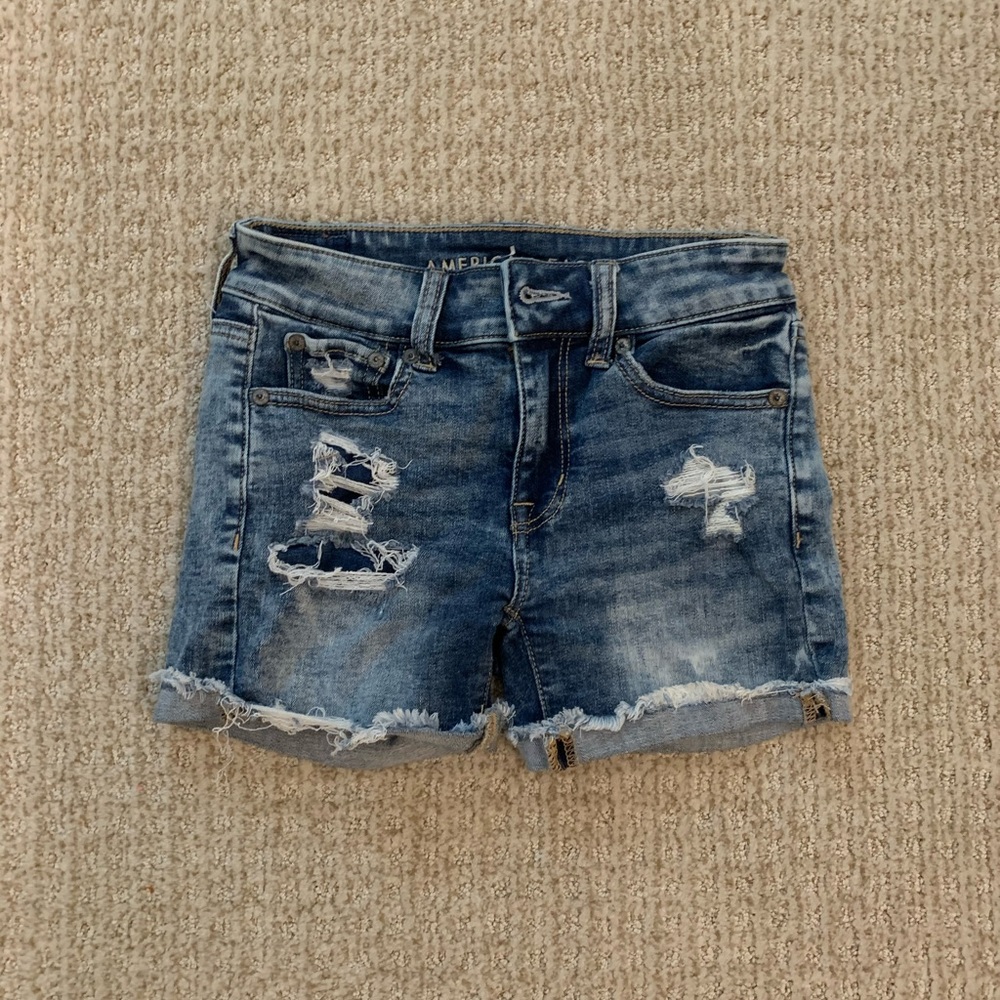 american eagle jean shorts size 00
